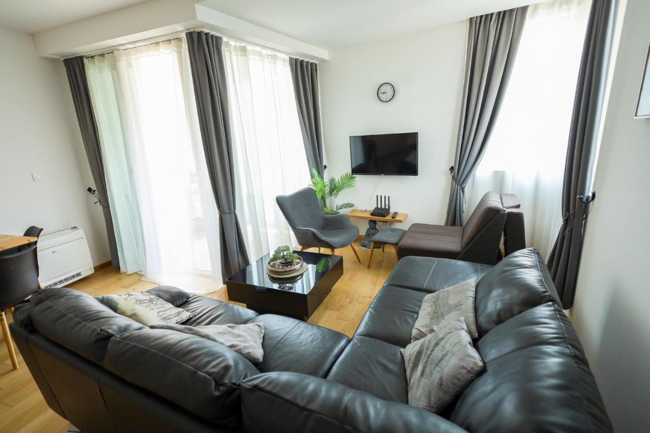 بودفا Apartments Status Wow المظهر الخارجي الصورة